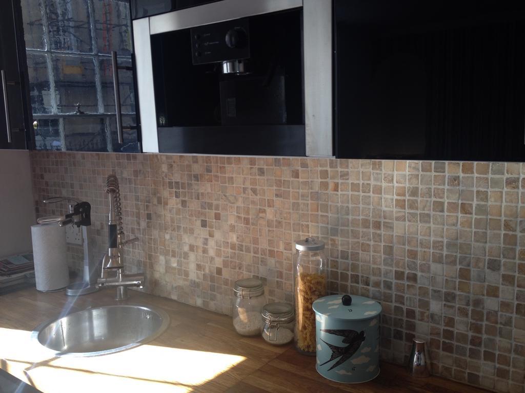 City Centre - Rivers Street, Quiet 2 Bed Ground Floor Georgian Garden Apartment บาธ ภายนอก รูปภาพ