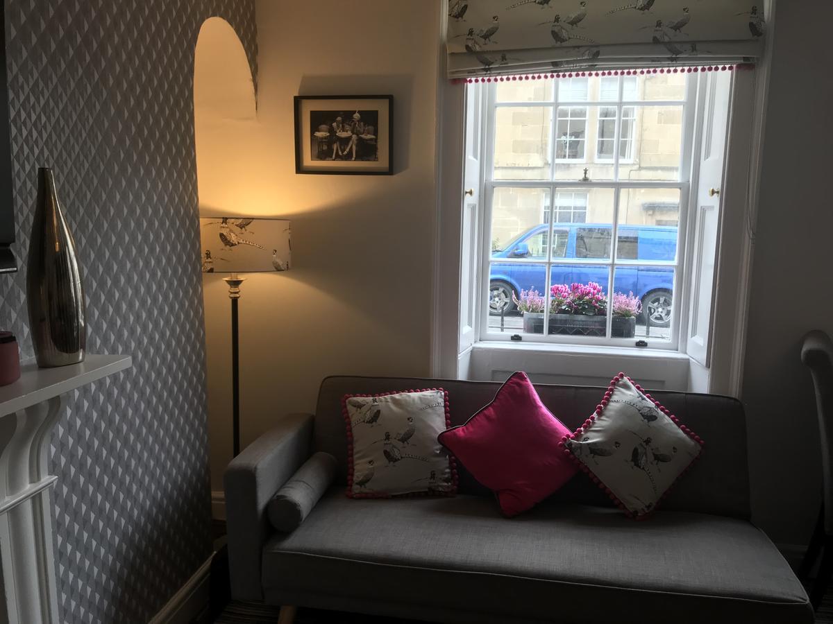 City Centre - Rivers Street, Quiet 2 Bed Ground Floor Georgian Garden Apartment บาธ ภายนอก รูปภาพ
