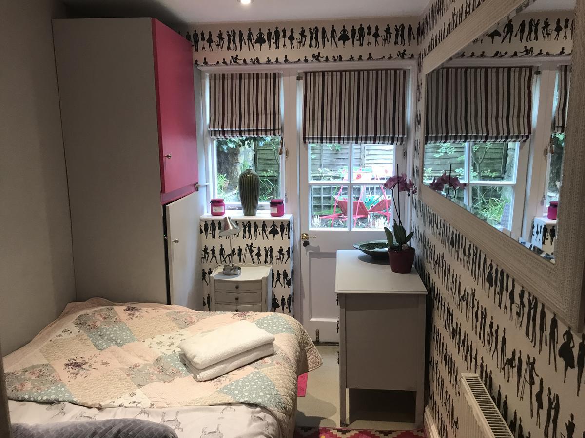 City Centre - Rivers Street, Quiet 2 Bed Ground Floor Georgian Garden Apartment บาธ ภายนอก รูปภาพ