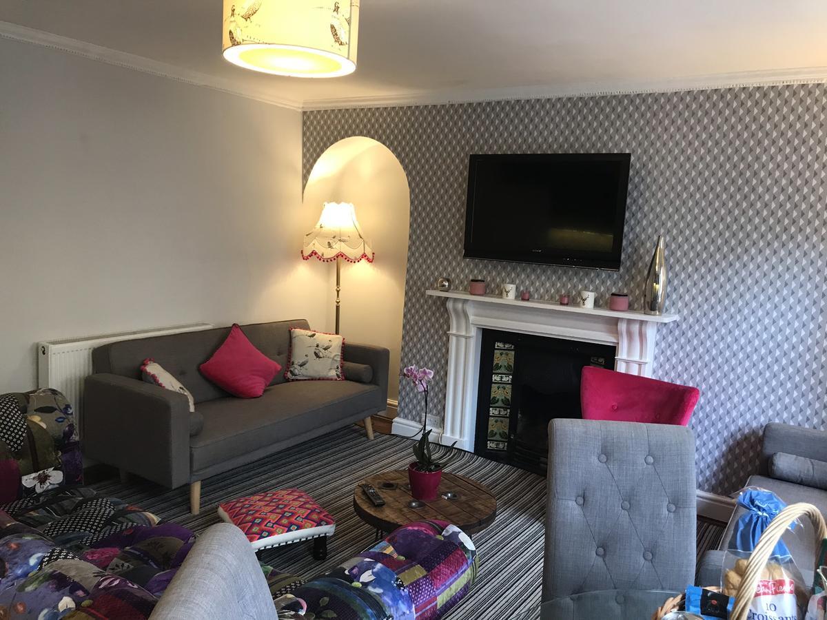 City Centre - Rivers Street, Quiet 2 Bed Ground Floor Georgian Garden Apartment บาธ ภายนอก รูปภาพ